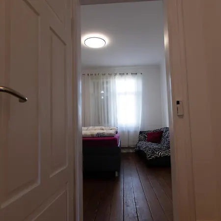 Casa Pinos * فريدريشسهافن